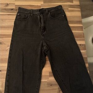 Levi's Women's Black Straight Leg Jeans